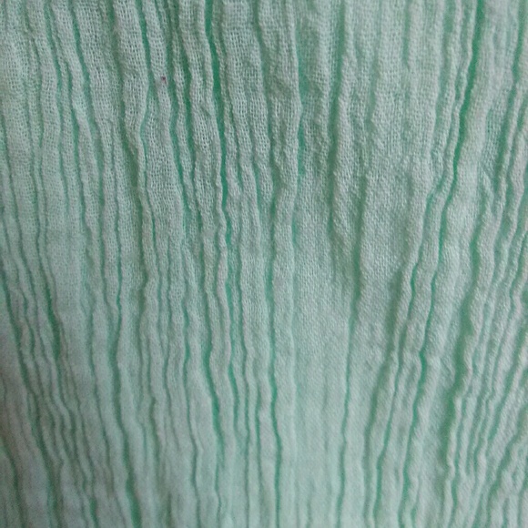 Old Navy spring plus size top - Picture 3 of 3